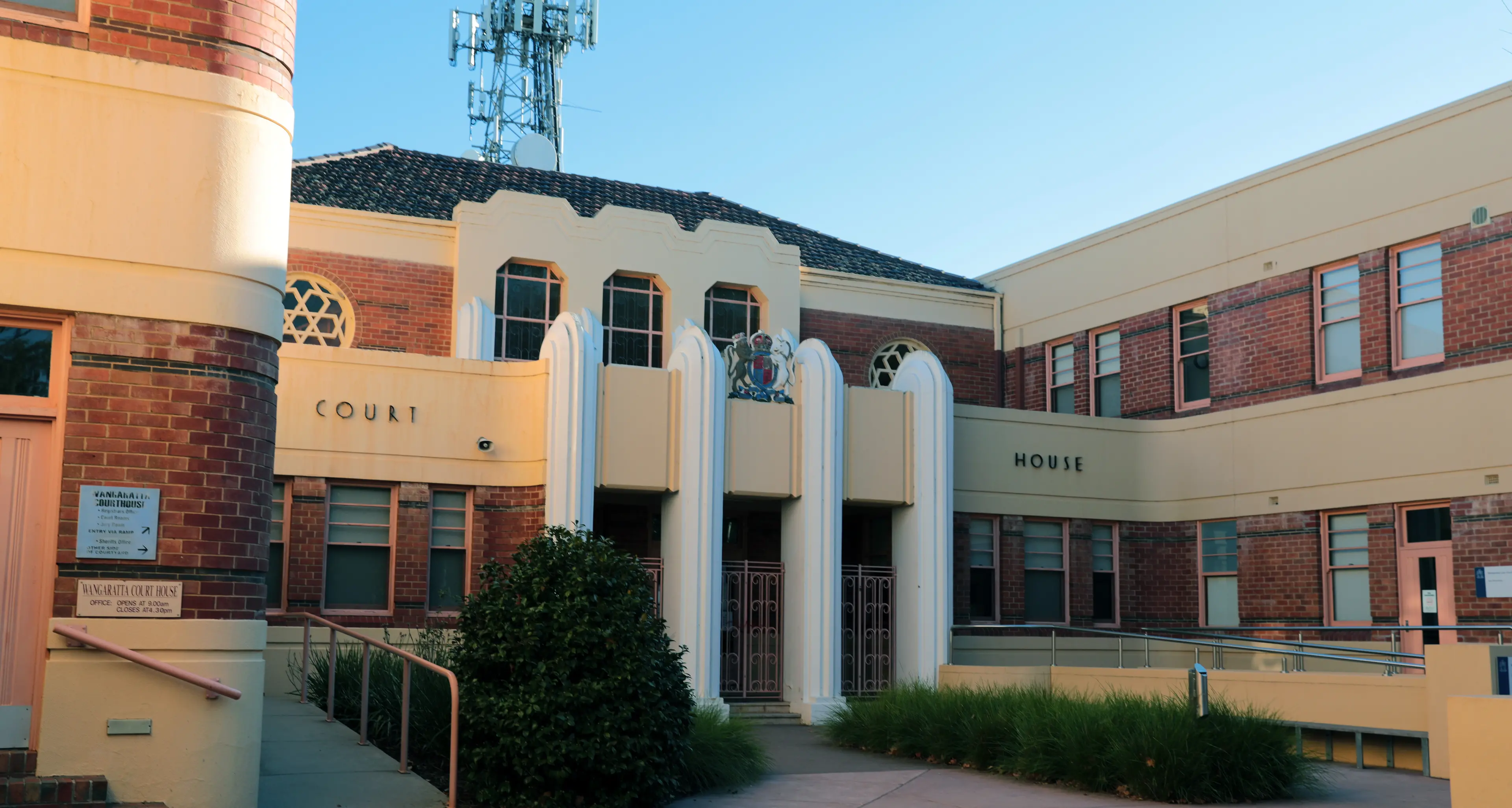 \"Save rather than sell”: man avoids jail over 26-plant cannabis crop