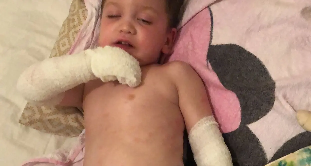 Desperate call from Narrandera family for help to help others