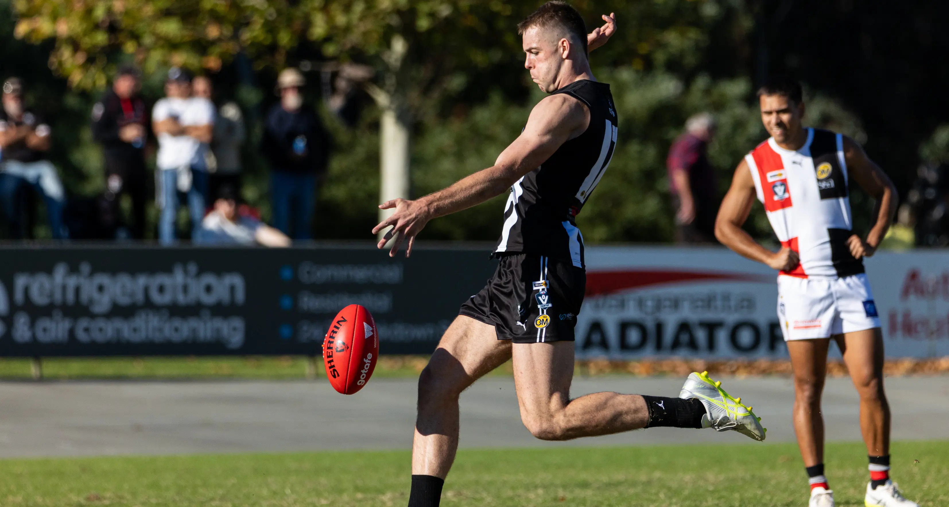 Statement made: ‘Pies finish Saints’ unbeaten run, stand tall in physical fight